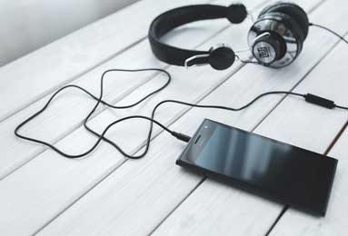 意甲媒体透露：弗拉霍维奇并未与米兰双雄达成协议，他想自由身离开尤文再做选择